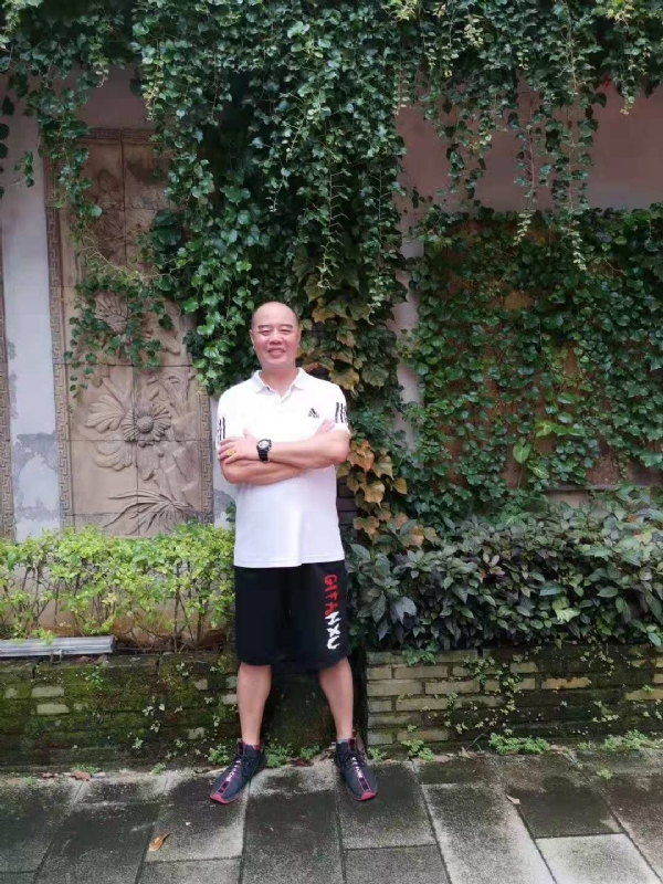 李国伟的第五张照片--周宁相亲网