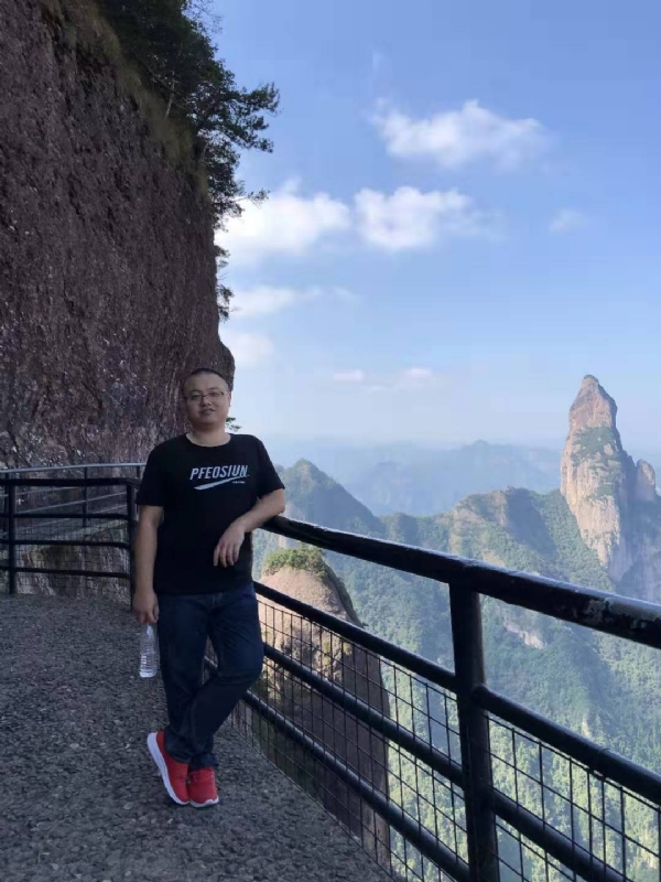 不杵于物的第一张照片--周宁相亲网