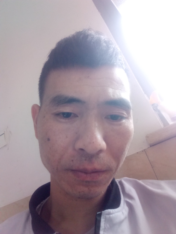 想你的夜的第一张照片--周宁相亲网