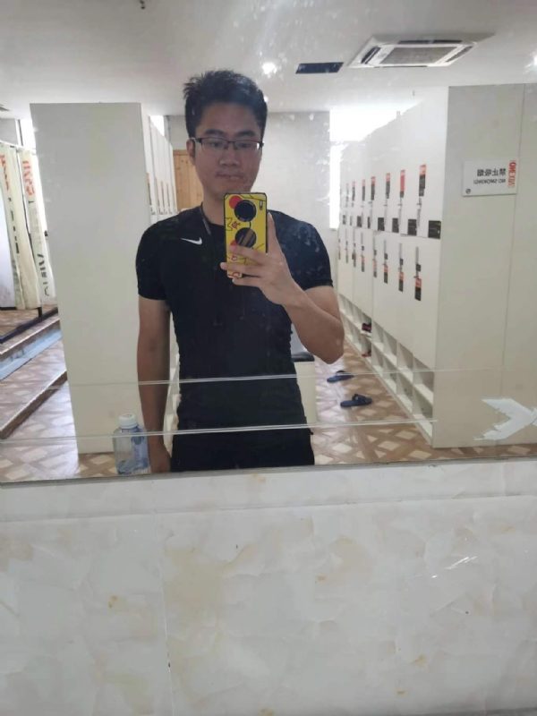 习惯发呆的第一张照片--周宁相亲网