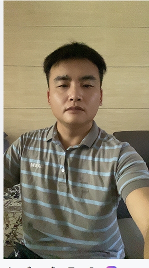 走在红毯那一天的第二张照片--周宁相亲网